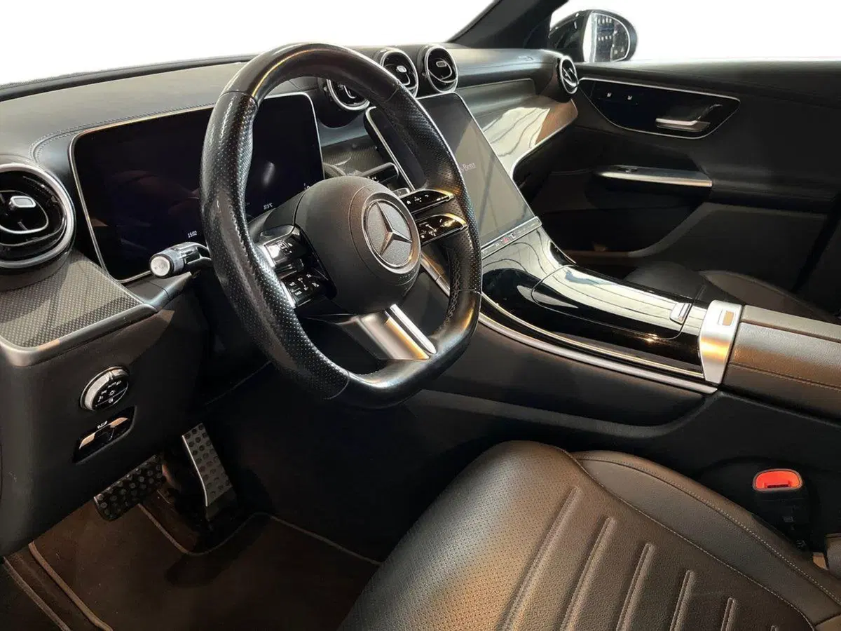Mercedes-Benz GLC Coupé usata a Bari (7)