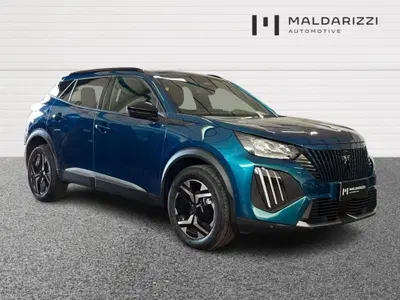 Peugeot 2008 1.2 puretech Allure s&amp;s 100cv del 2025 usata a Bari