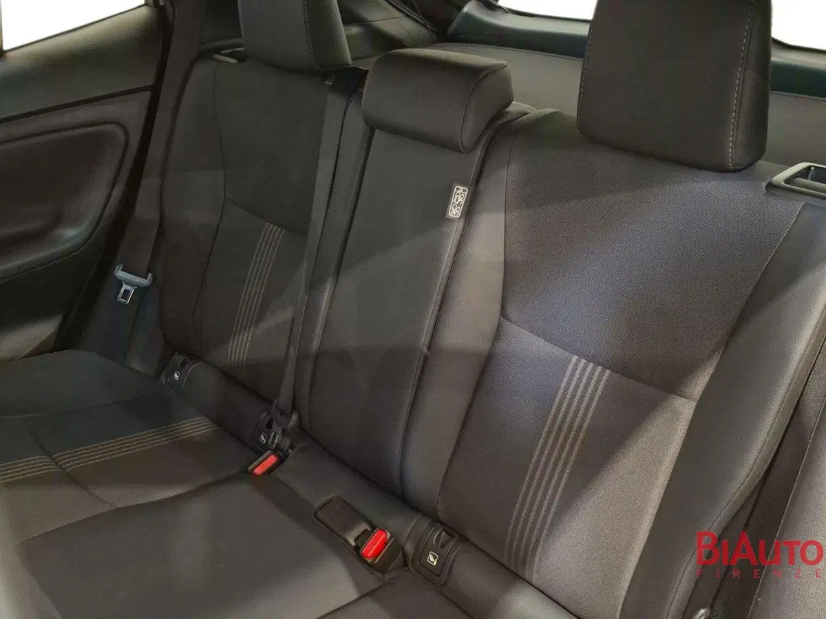Toyota Yaris Cross usata a Firenze (11)