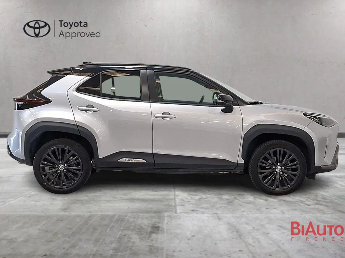 Toyota Yaris Cross usata a Firenze (4)