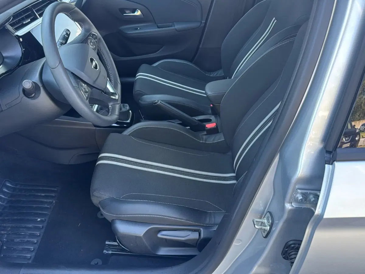 Opel Corsa usata a Ferrara (9)