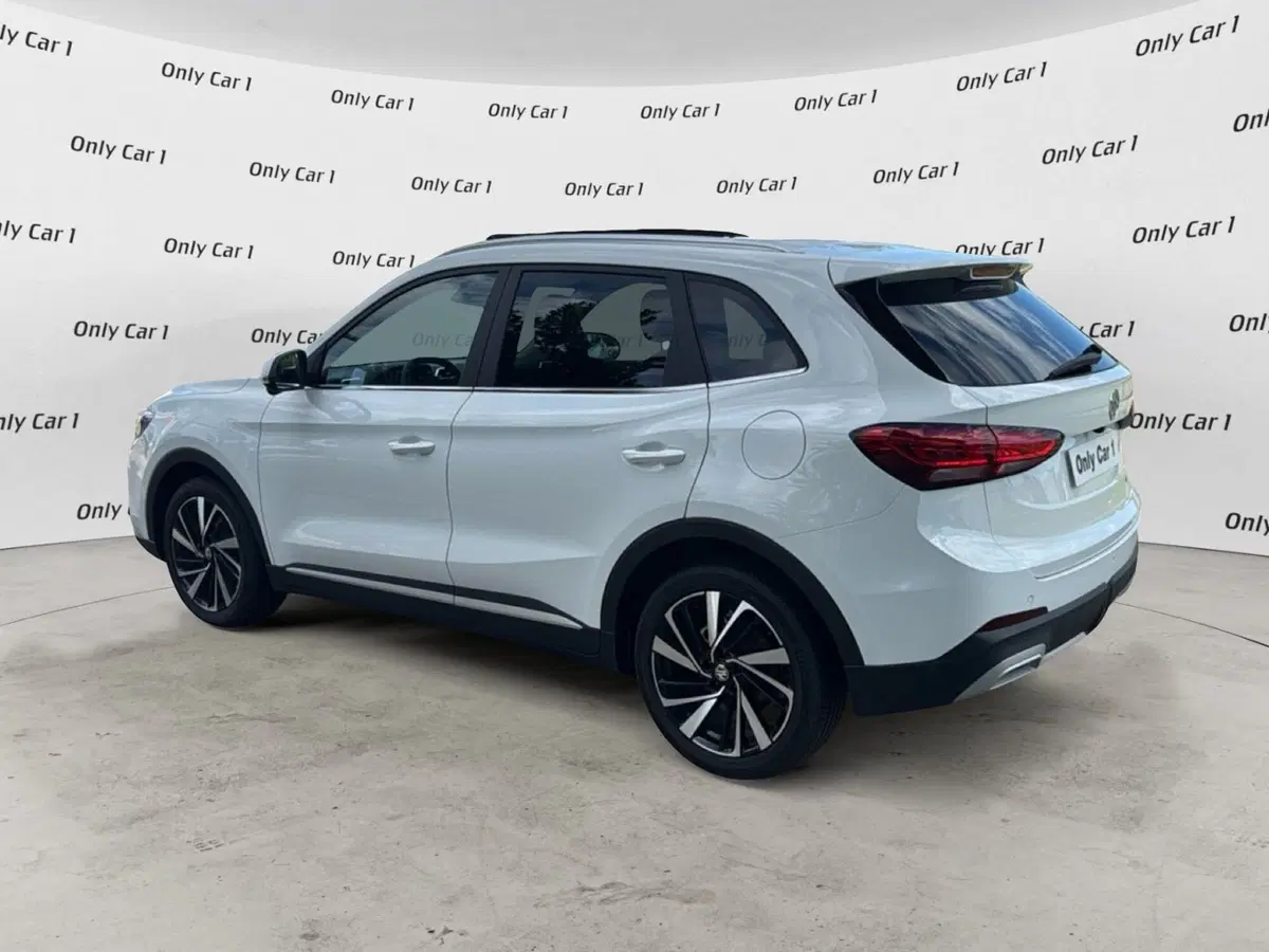 Mg ZS nuova a Ferrara (6)