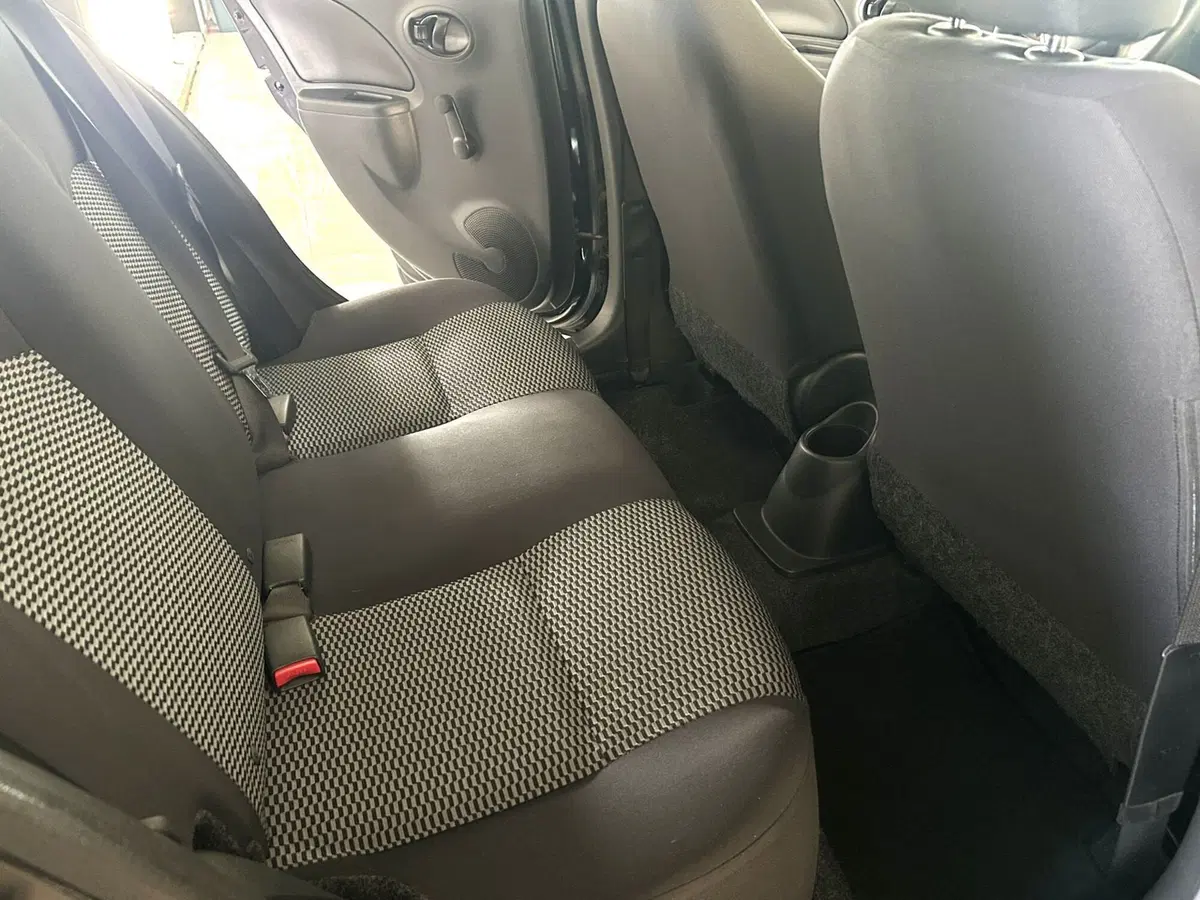 Nissan Micra usata a Ferrara (13)