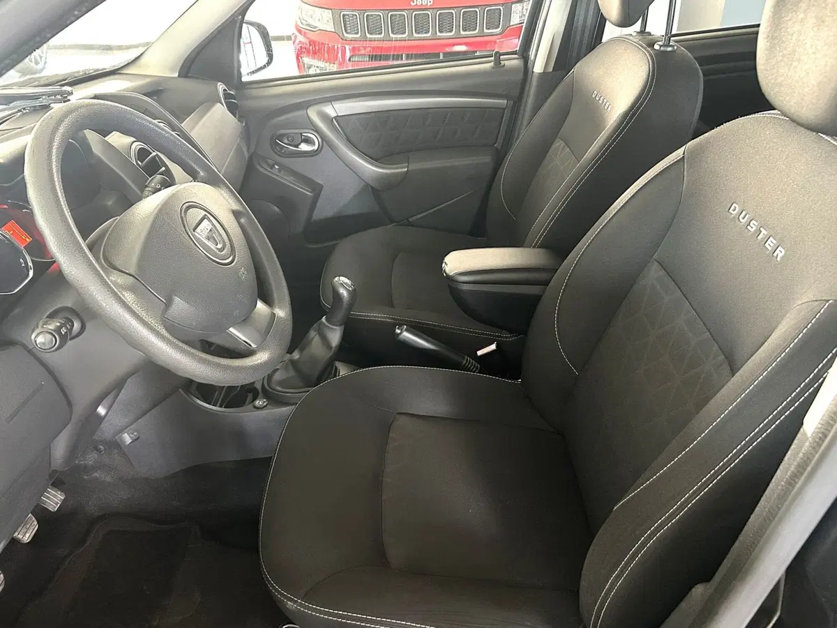 Dacia Duster usata a Ferrara (8)