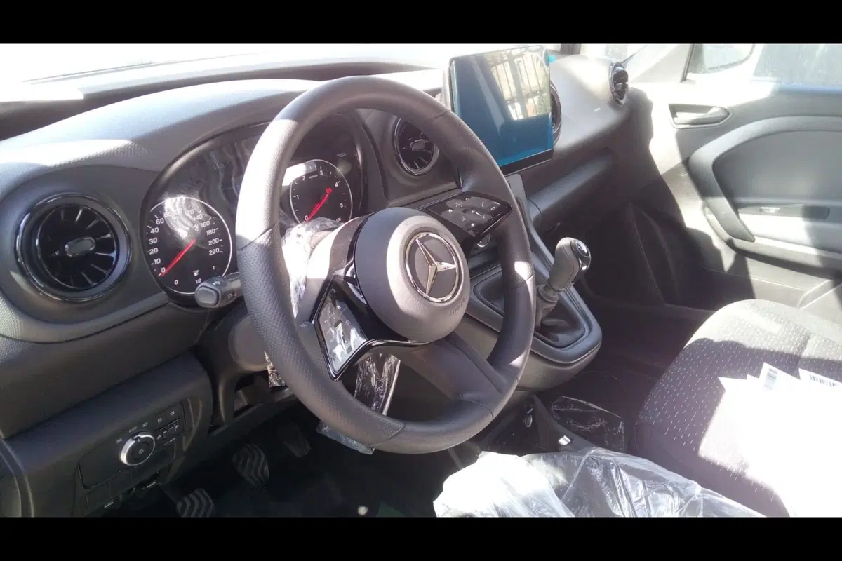 Mercedes-Benz Citan nuova a Pescara (9)
