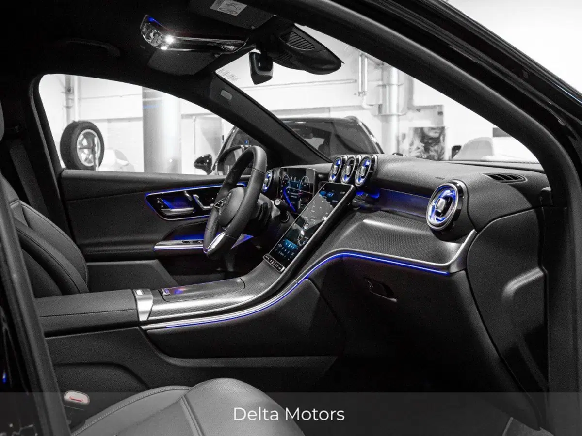Mercedes-Benz GLC SUV nuova a Ancona (17)