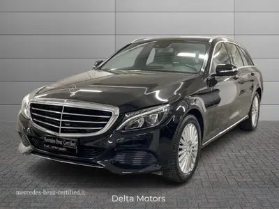 Mercedes-Benz Classe C Station Wagon 220 d Exclusive del 2015 usata a Montecosaro