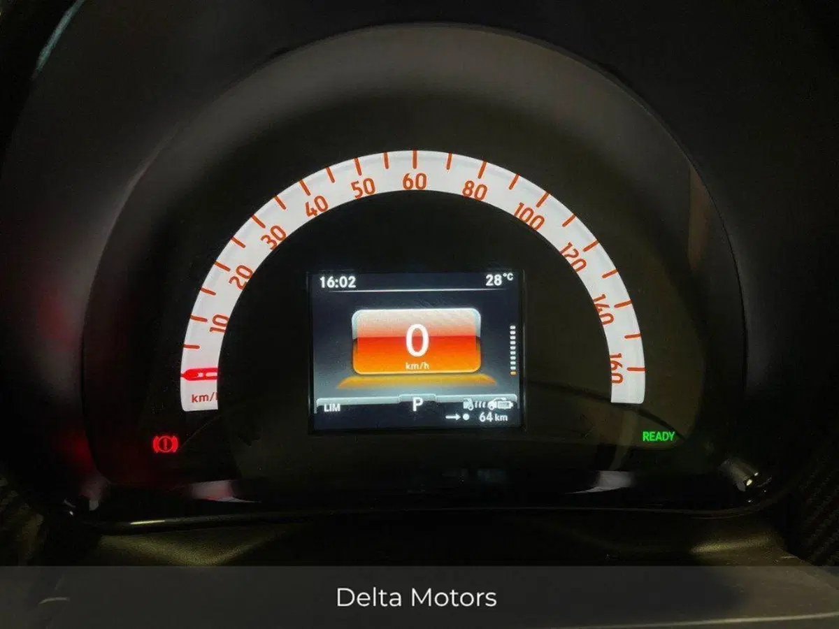smart Fortwo usata a Ancona (9)