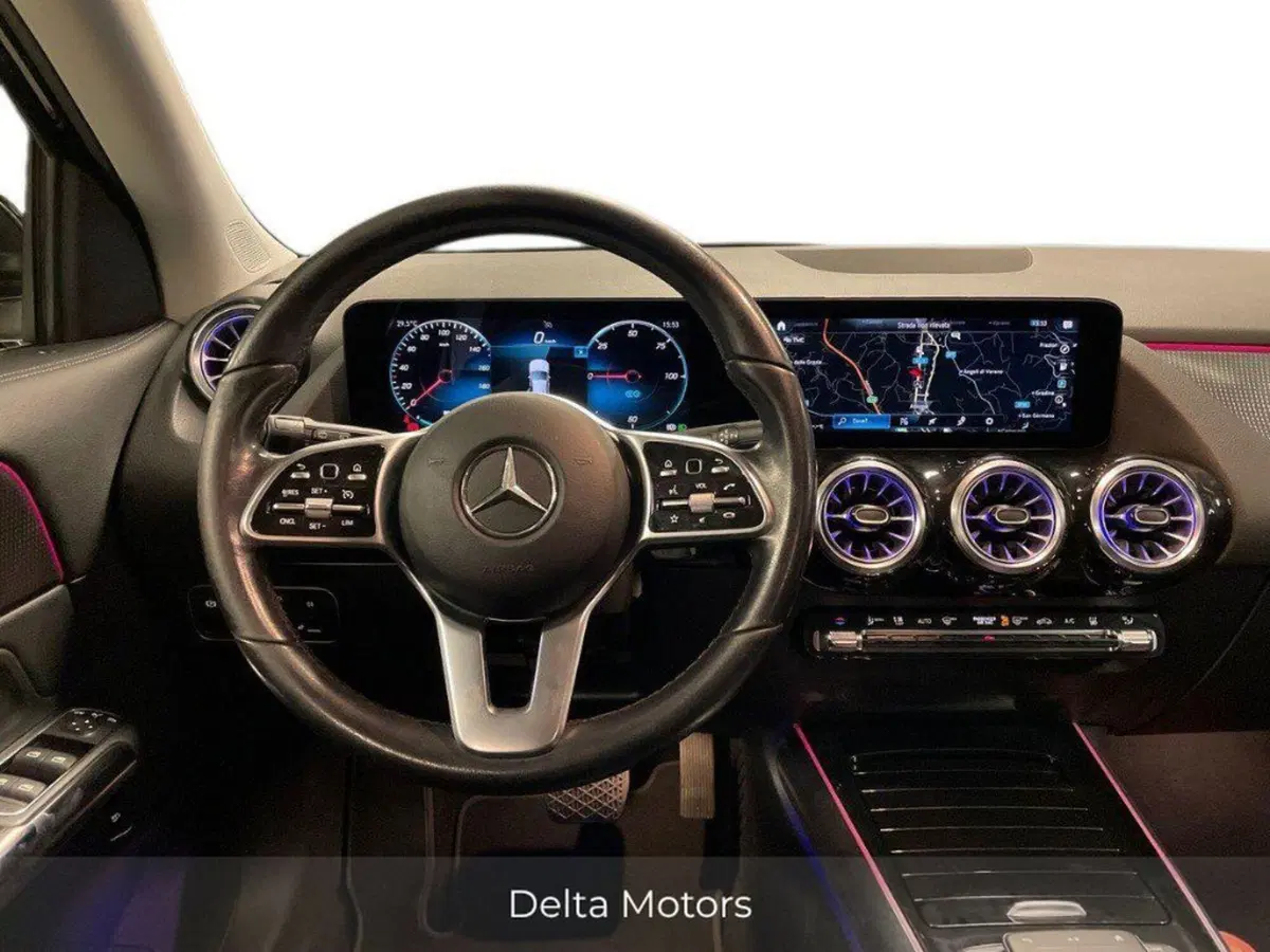 Mercedes-Benz EQA usata a Ancona (11)