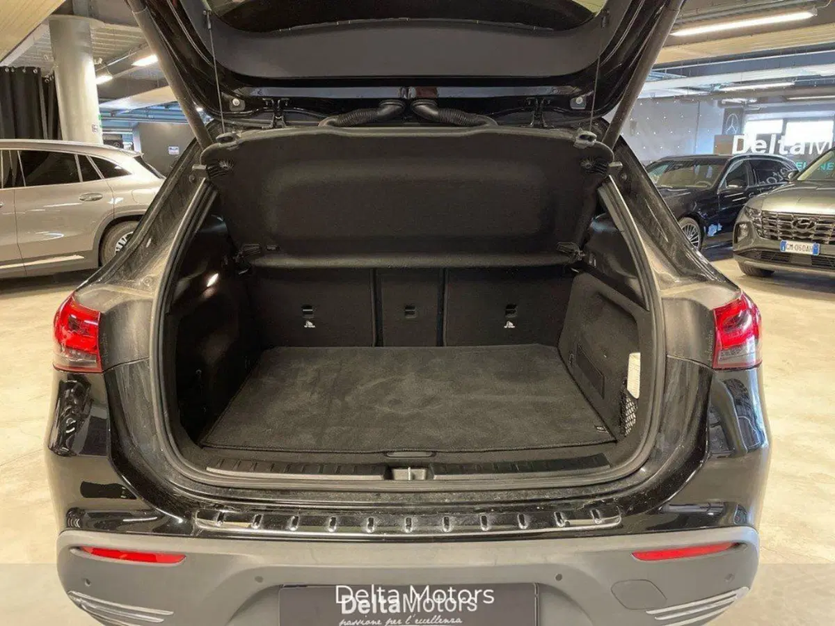 Mercedes-Benz EQA usata a Ancona (7)