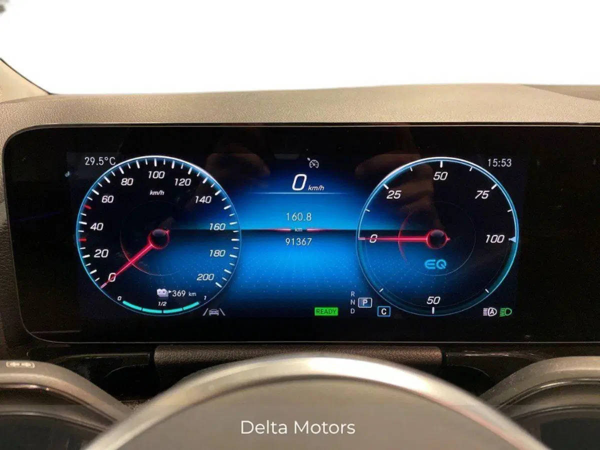 Mercedes-Benz EQA usata a Ancona (9)