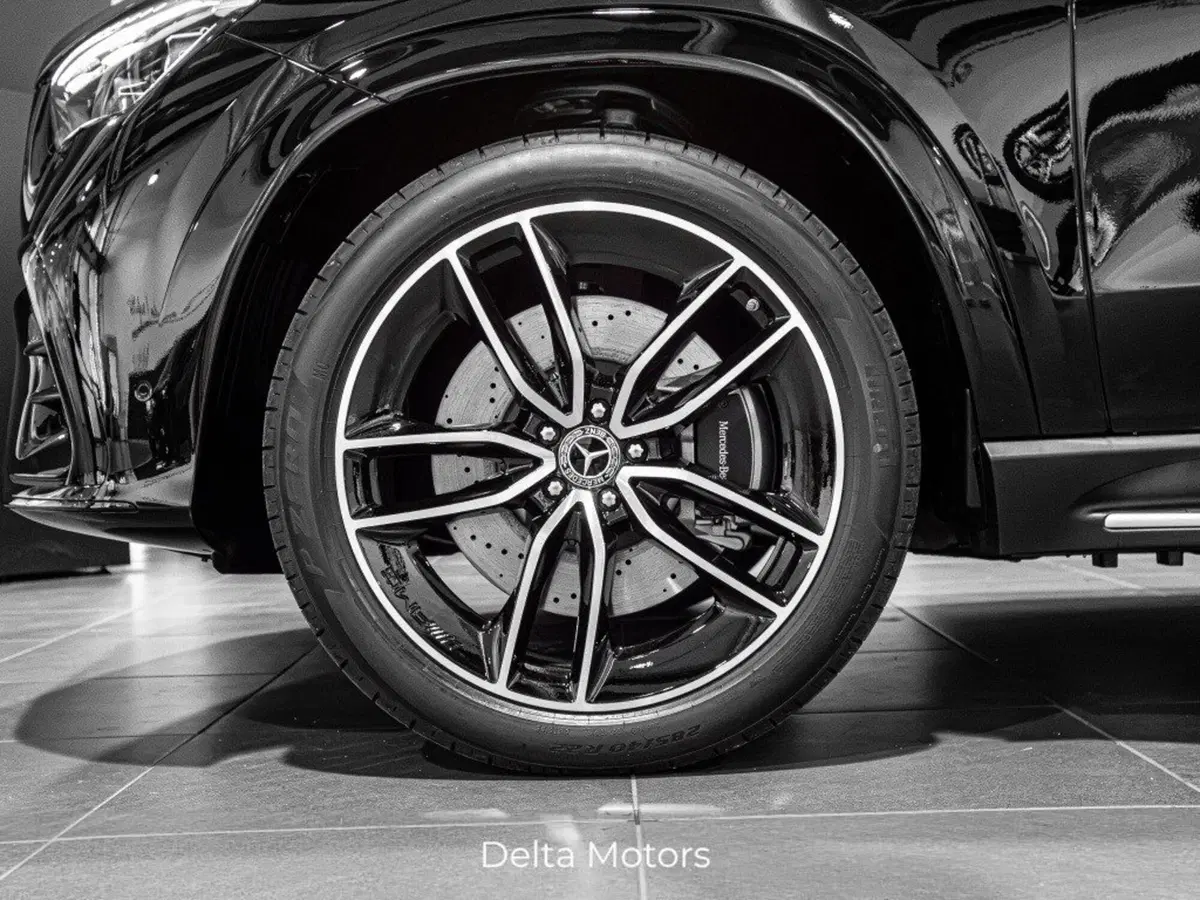 Mercedes-Benz GLE Coupé nuova a Ancona (7)