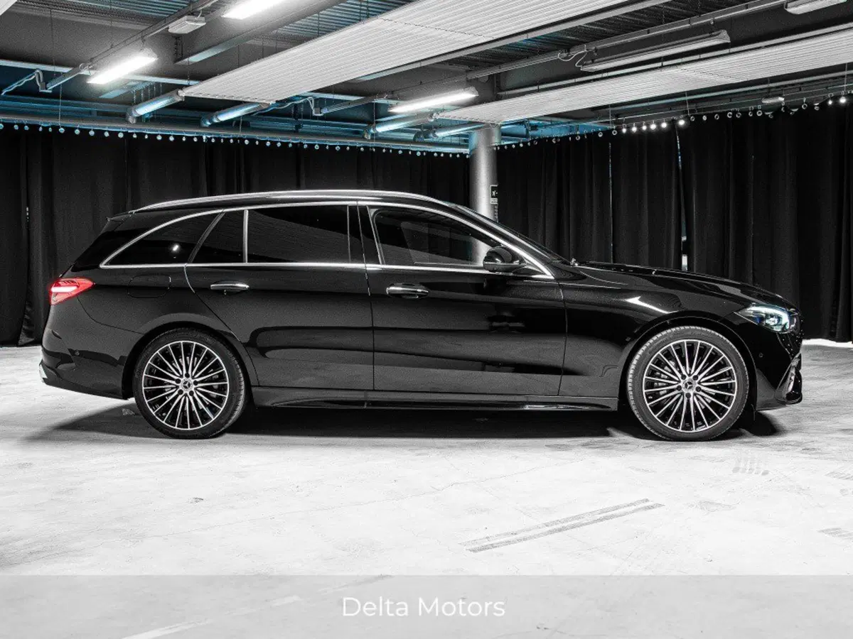 Mercedes-Benz Classe C Station Wagon nuova a Ancona (4)