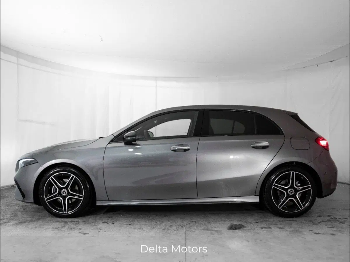 Mercedes-Benz Classe A Sedan nuova a Macerata (2)