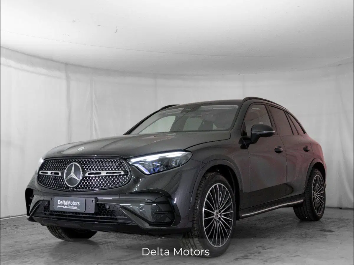 Mercedes-Benz GLC Coupé nuova a Macerata