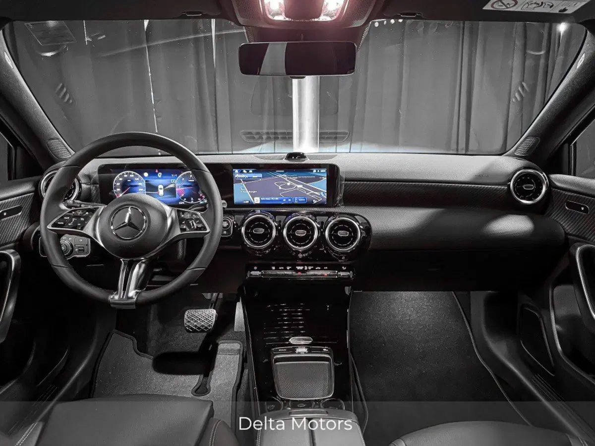 Mercedes-Benz Classe A nuova a Ancona (6)