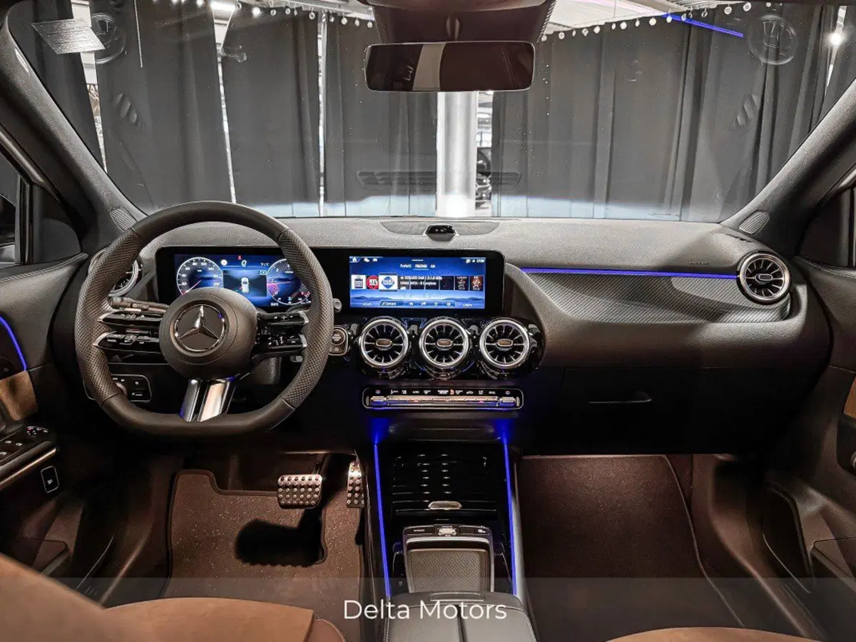 Mercedes-Benz GLA SUV nuova a Ancona (11)