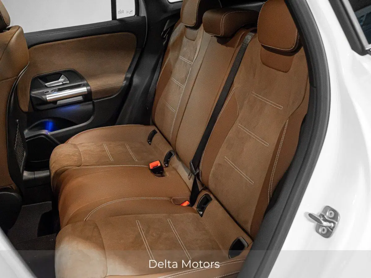Mercedes-Benz GLA SUV nuova a Ancona (13)