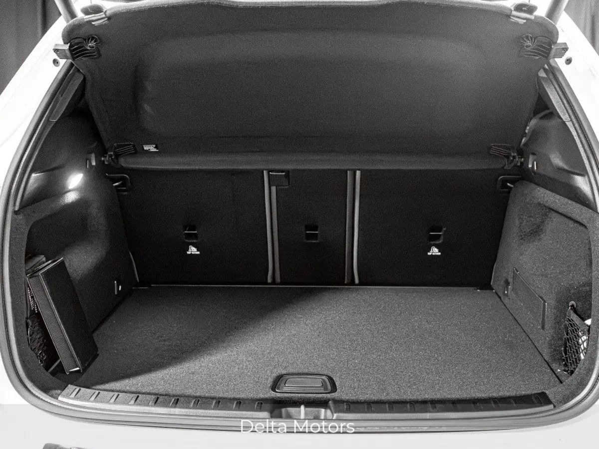 Mercedes-Benz GLA SUV nuova a Ancona (9)