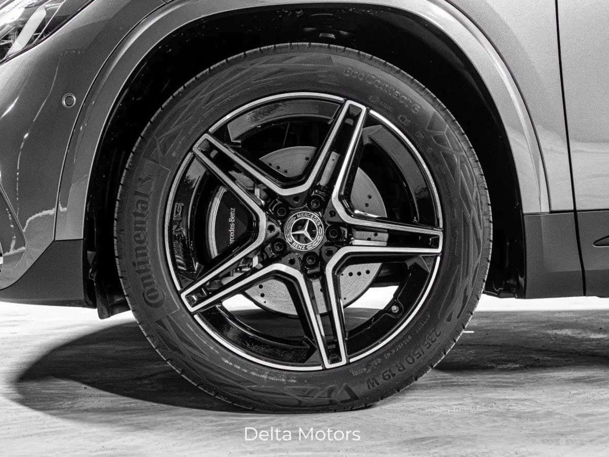 Mercedes-Benz GLA SUV nuova a Ancona (7)