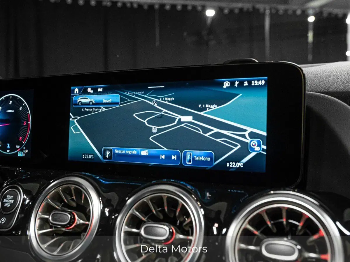 Mercedes-Benz GLA SUV nuova a Ancona (18)