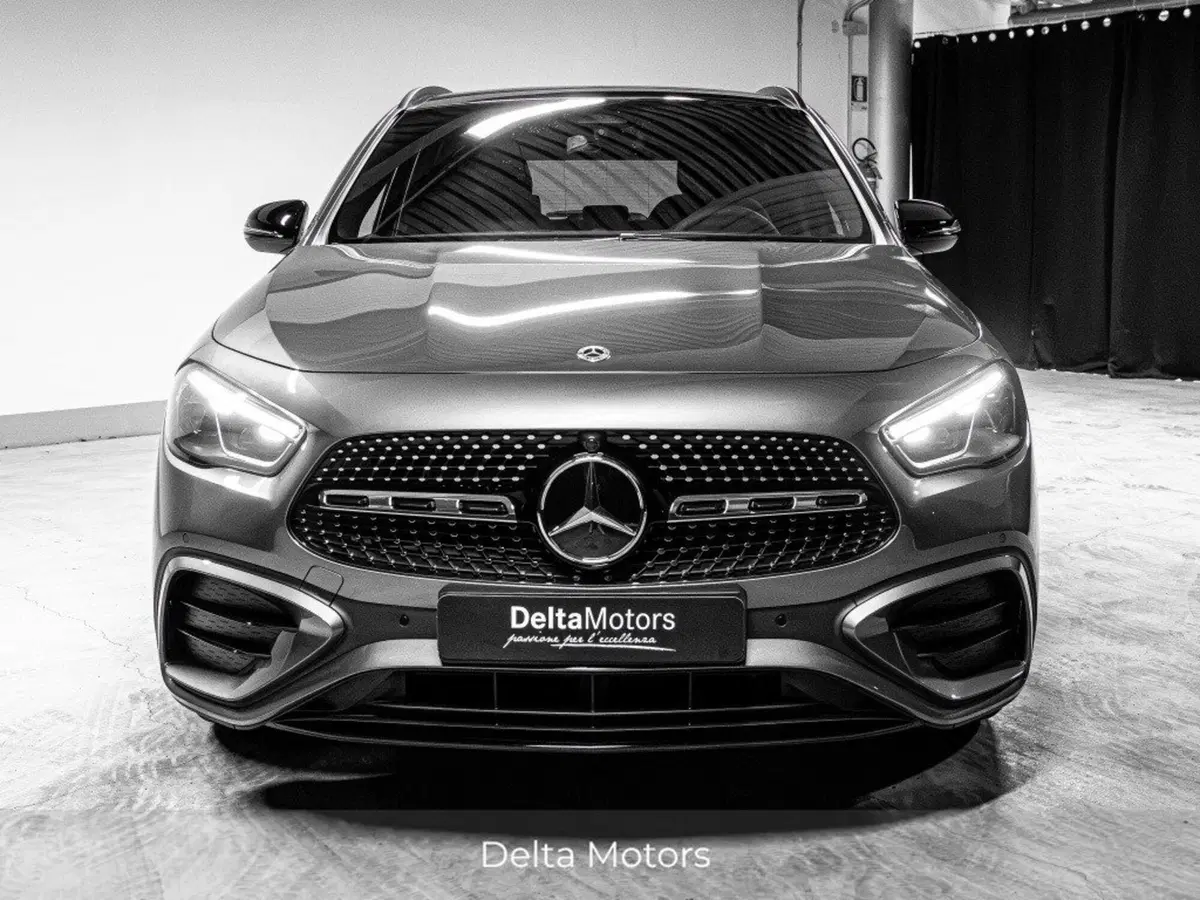 Mercedes-Benz GLA SUV nuova a Ancona (5)