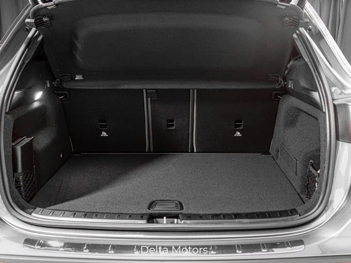 Mercedes-Benz GLA SUV nuova a Ancona (9)