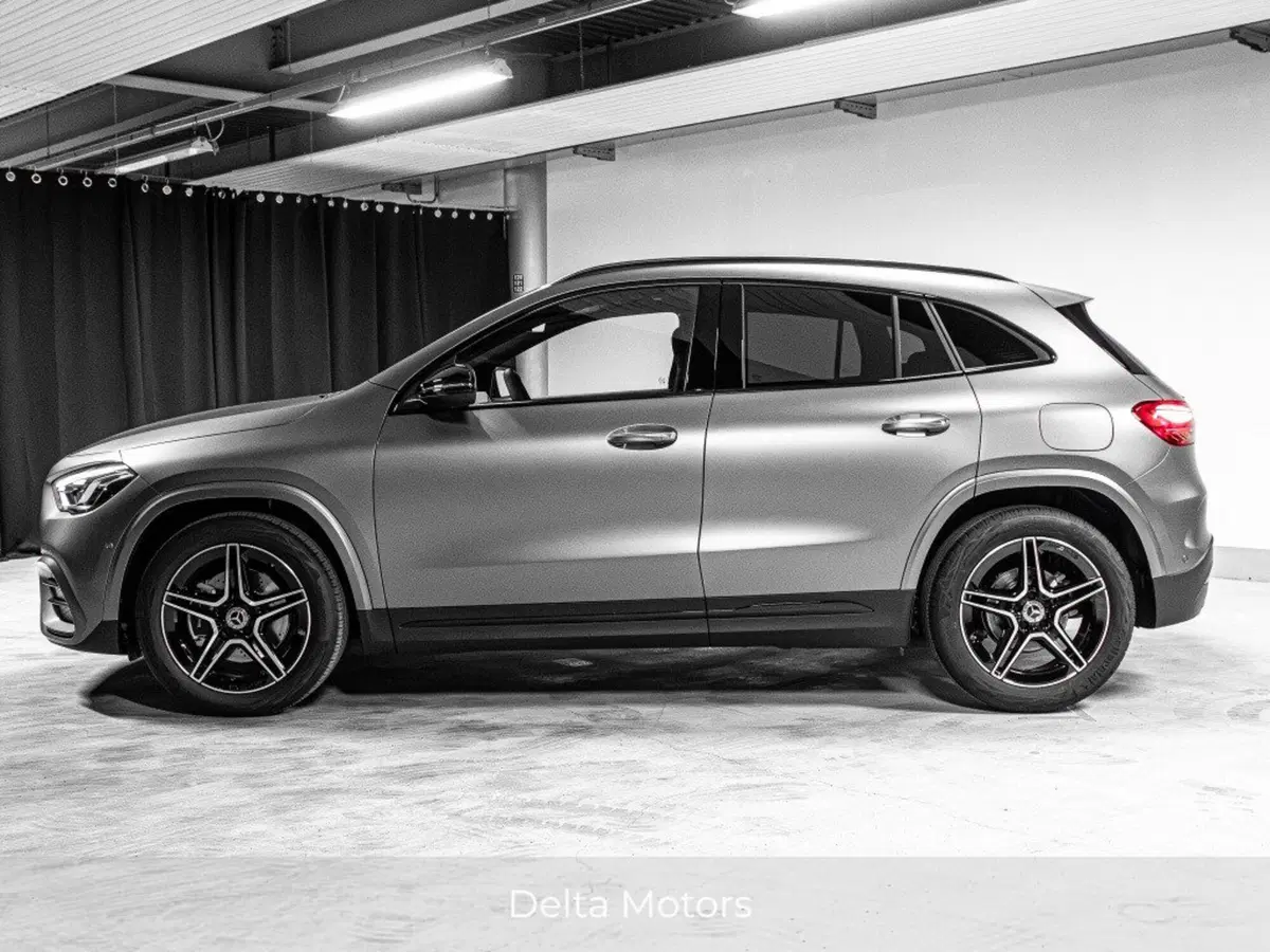 Mercedes-Benz GLA SUV nuova a Ancona (2)