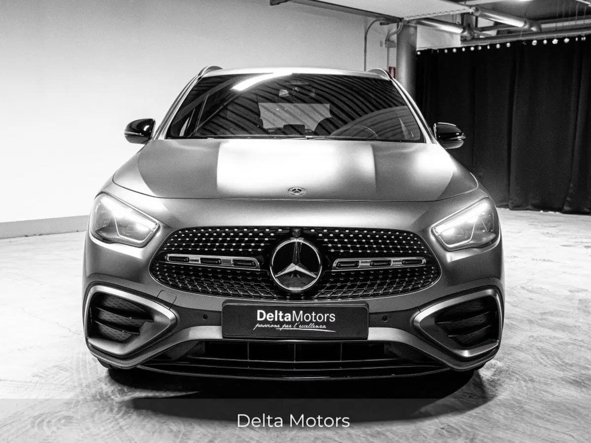 Mercedes-Benz GLA SUV nuova a Ancona (5)
