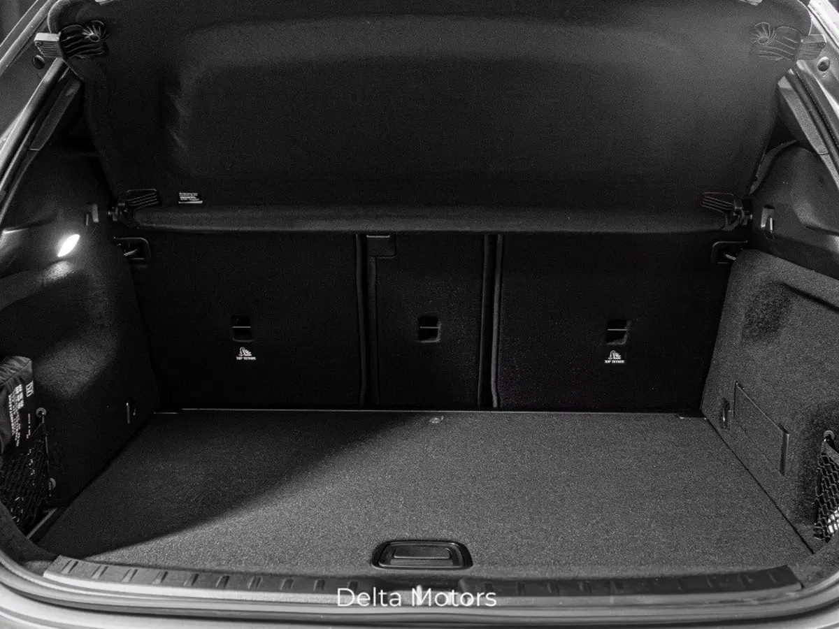 Mercedes-Benz GLA SUV nuova a Ancona (9)