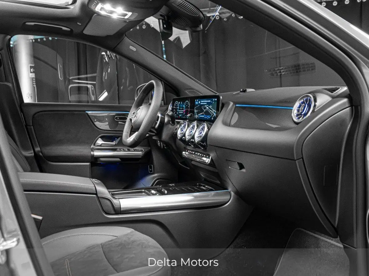 Mercedes-Benz GLA SUV nuova a Ancona (15)
