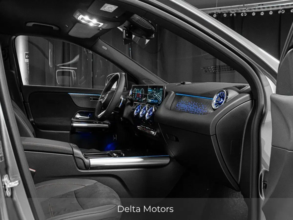 Mercedes-Benz GLA SUV nuova a Ancona (18)