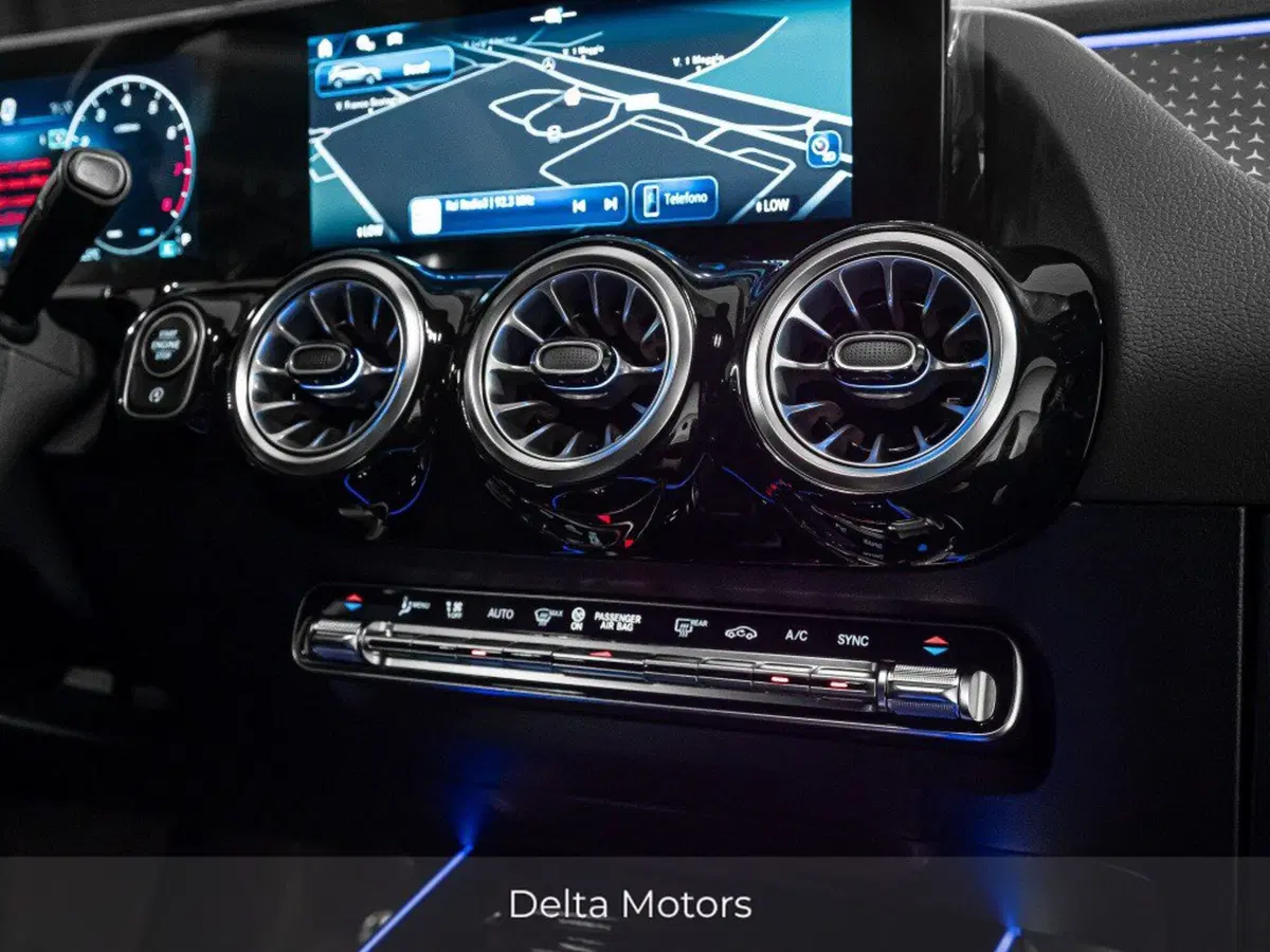 Mercedes-Benz GLA SUV nuova a Ancona (20)