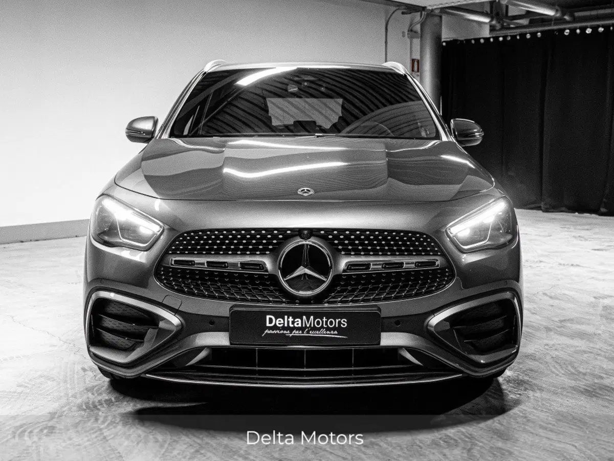 Mercedes-Benz GLA SUV nuova a Ancona (5)