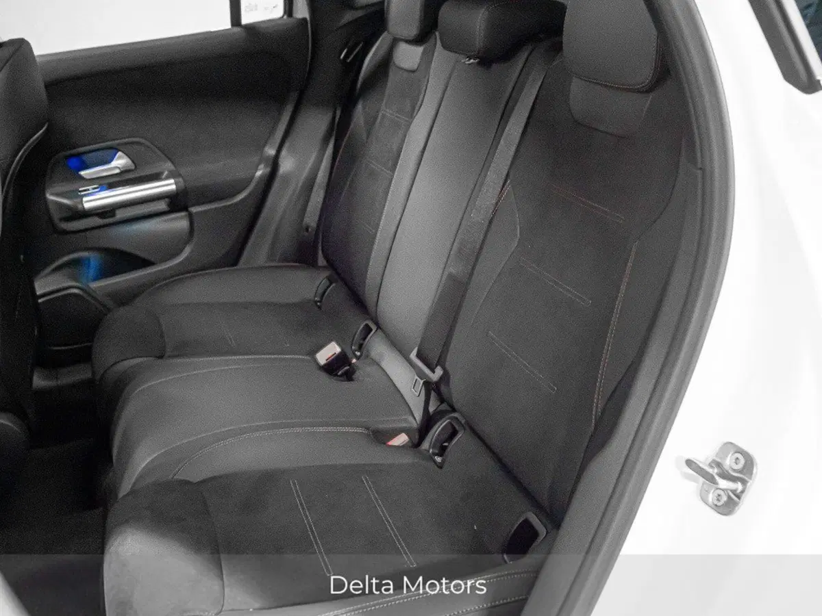 Mercedes-Benz GLA SUV nuova a Ancona (14)