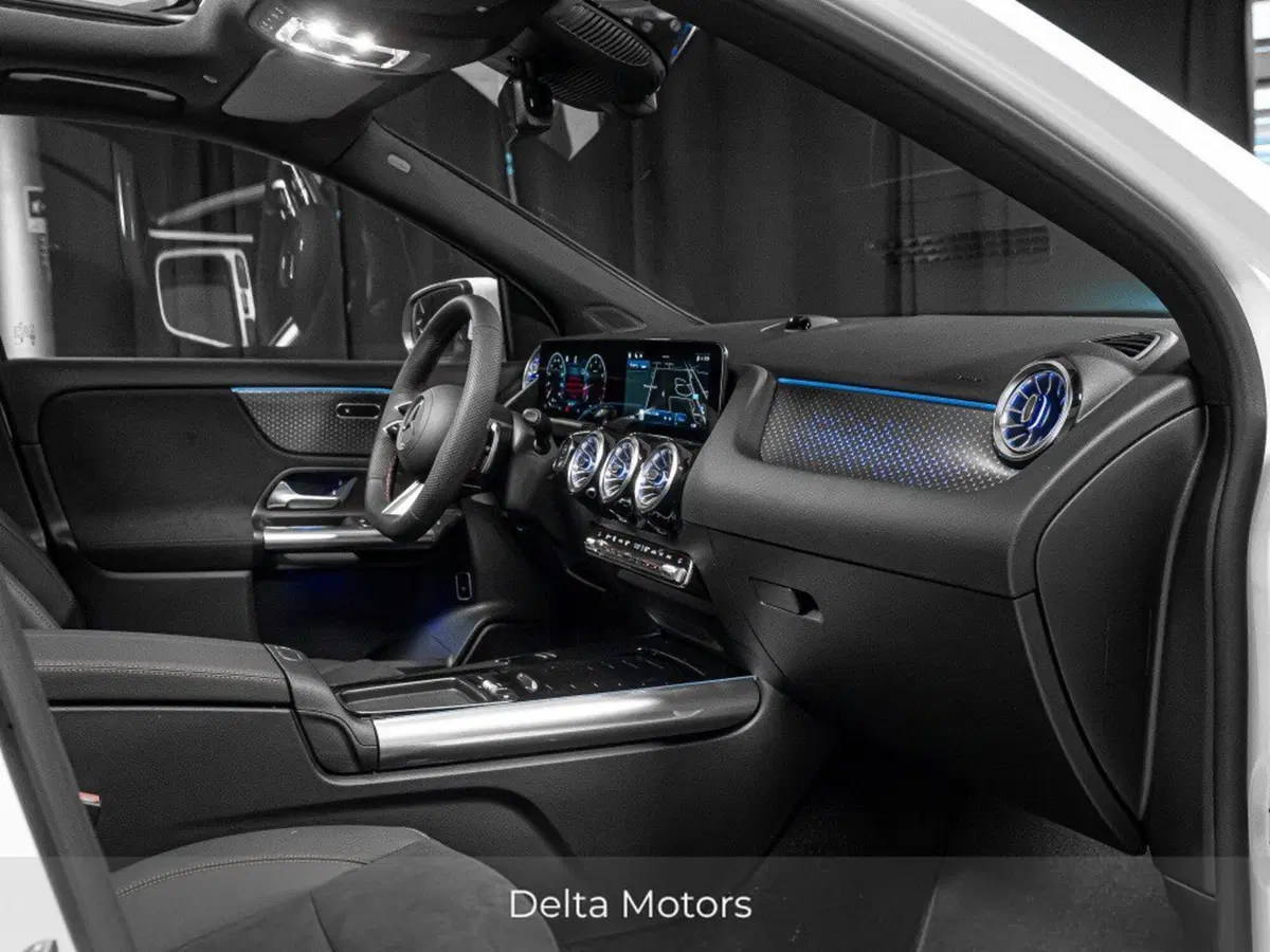Mercedes-Benz GLA SUV nuova a Ancona (18)