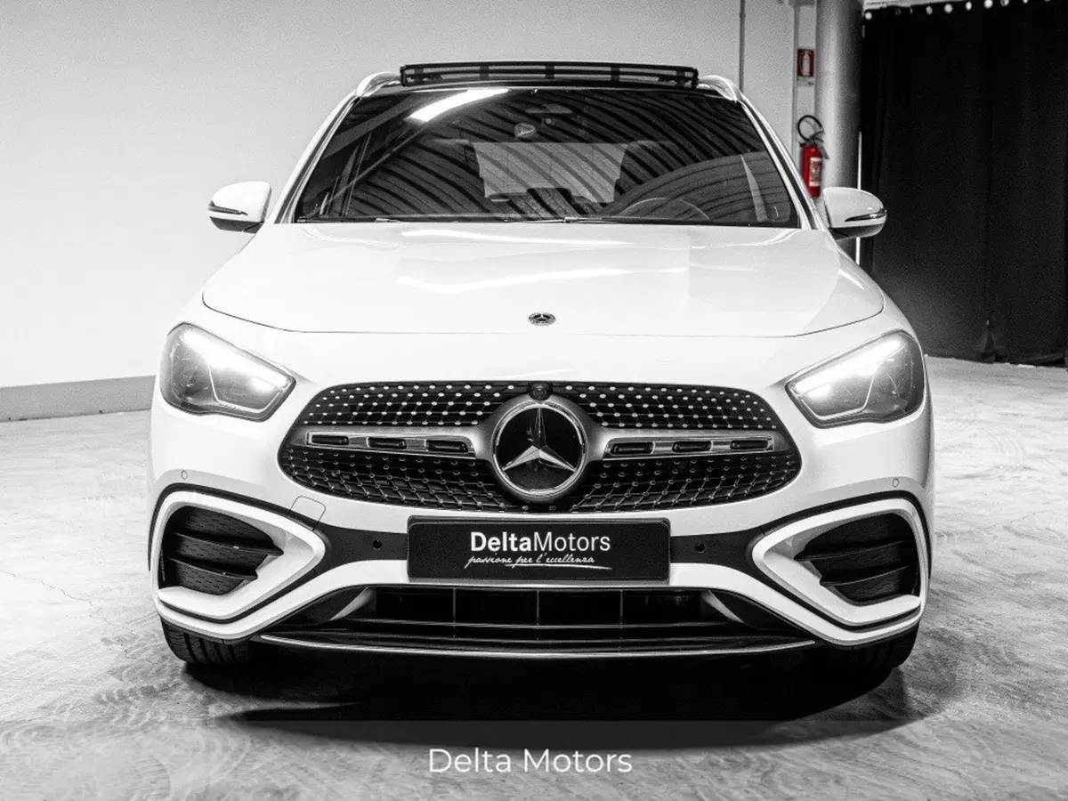 Mercedes-Benz GLA SUV nuova a Ancona (5)