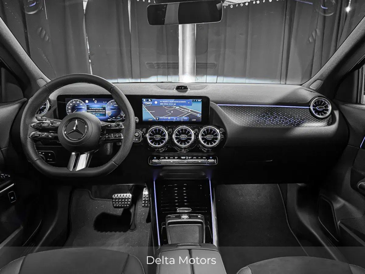 Mercedes-Benz GLA SUV nuova a Ancona (11)