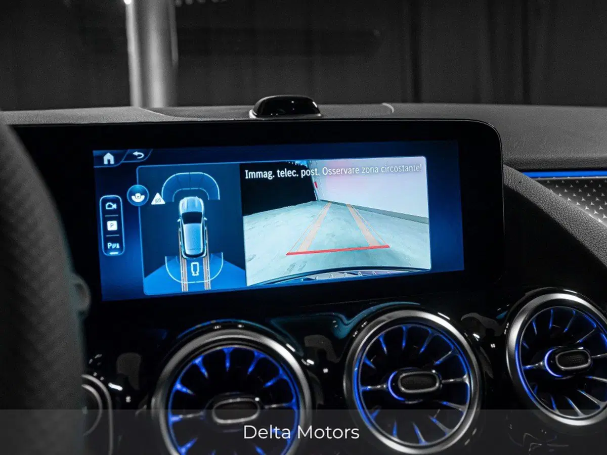 Mercedes-Benz GLA SUV nuova a Ancona (17)