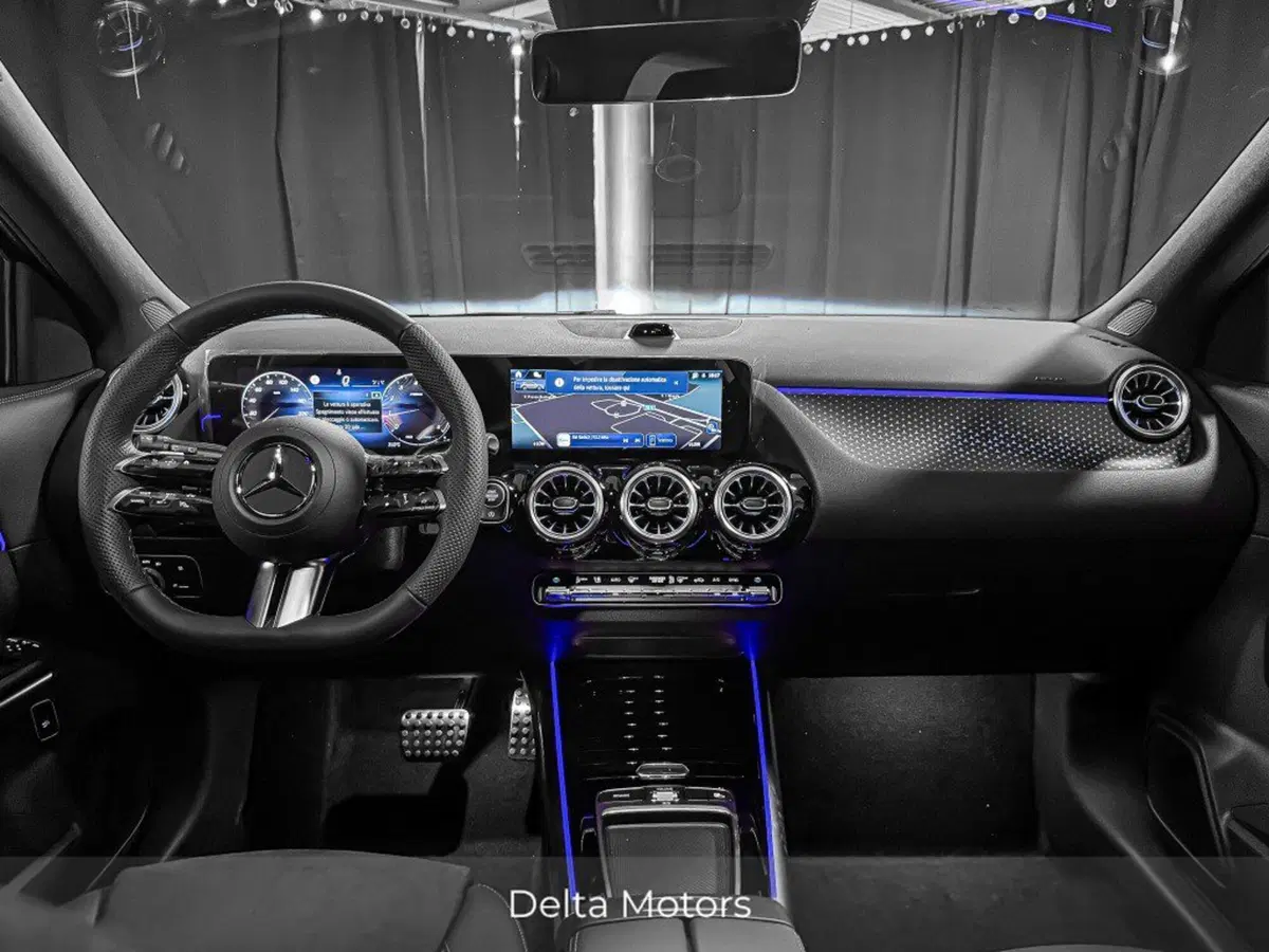 Mercedes-Benz GLA SUV nuova a Ancona (12)