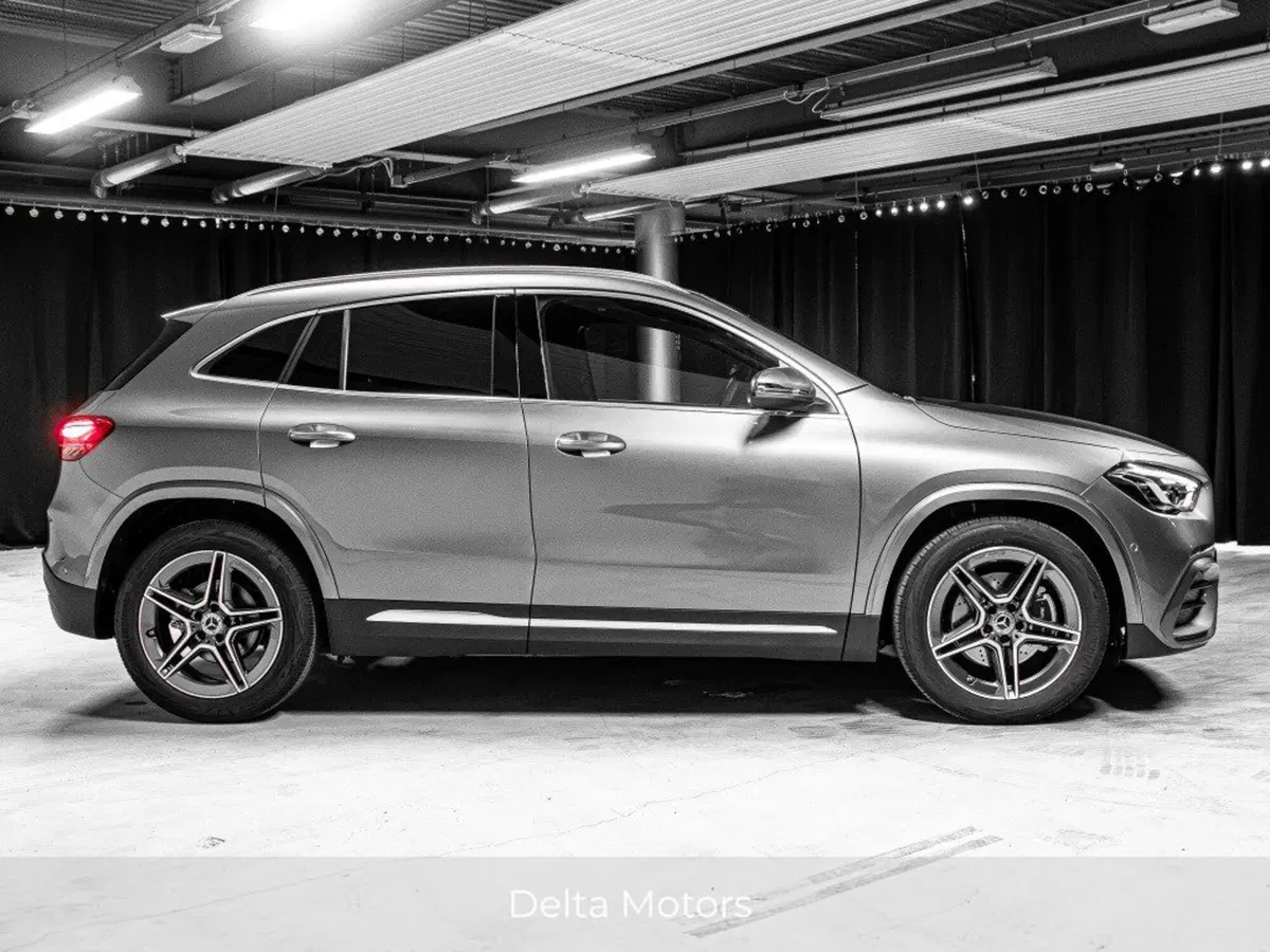 Mercedes-Benz GLA SUV nuova a Ancona (4)