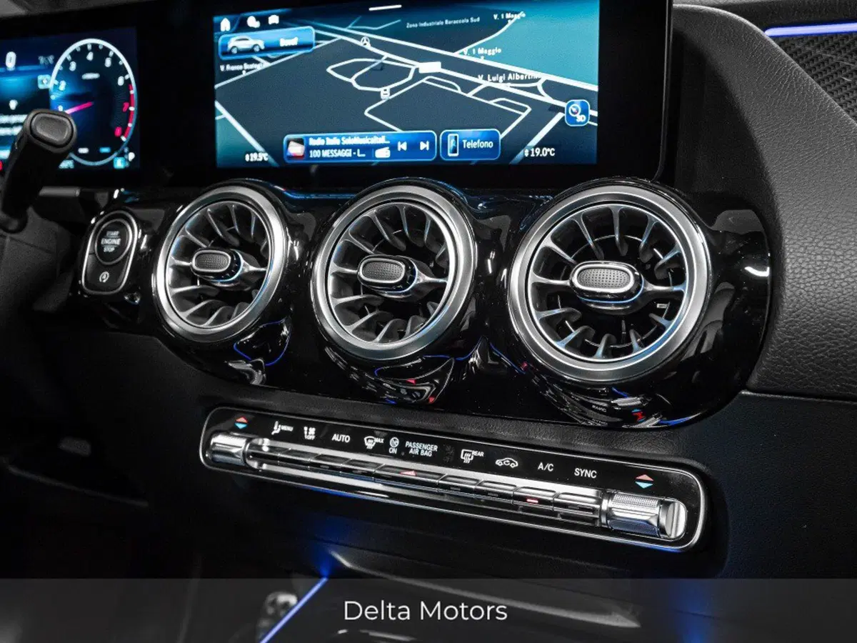 Mercedes-Benz GLA SUV nuova a Ancona (19)