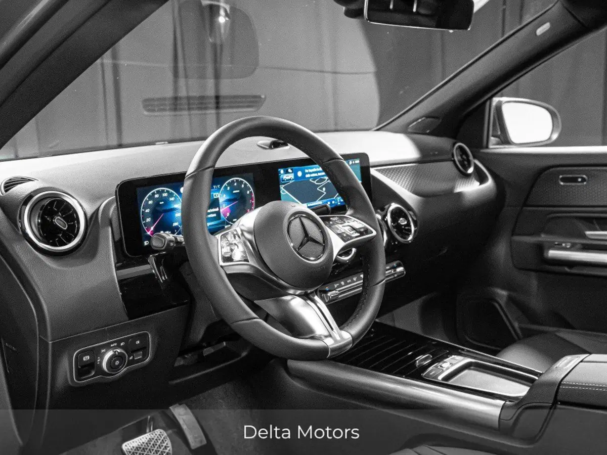 Mercedes-Benz GLA SUV nuova a Ancona (12)