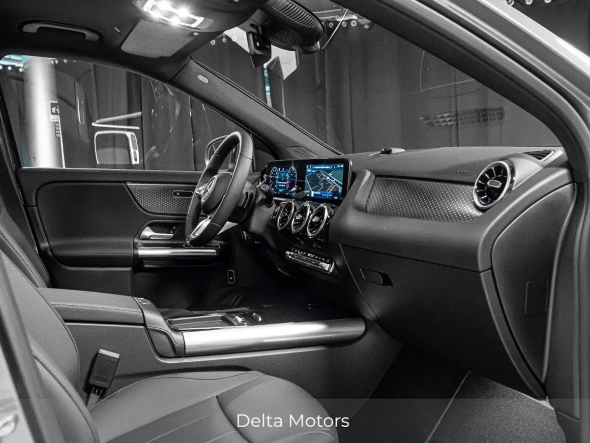 Mercedes-Benz GLA SUV nuova a Ancona (17)