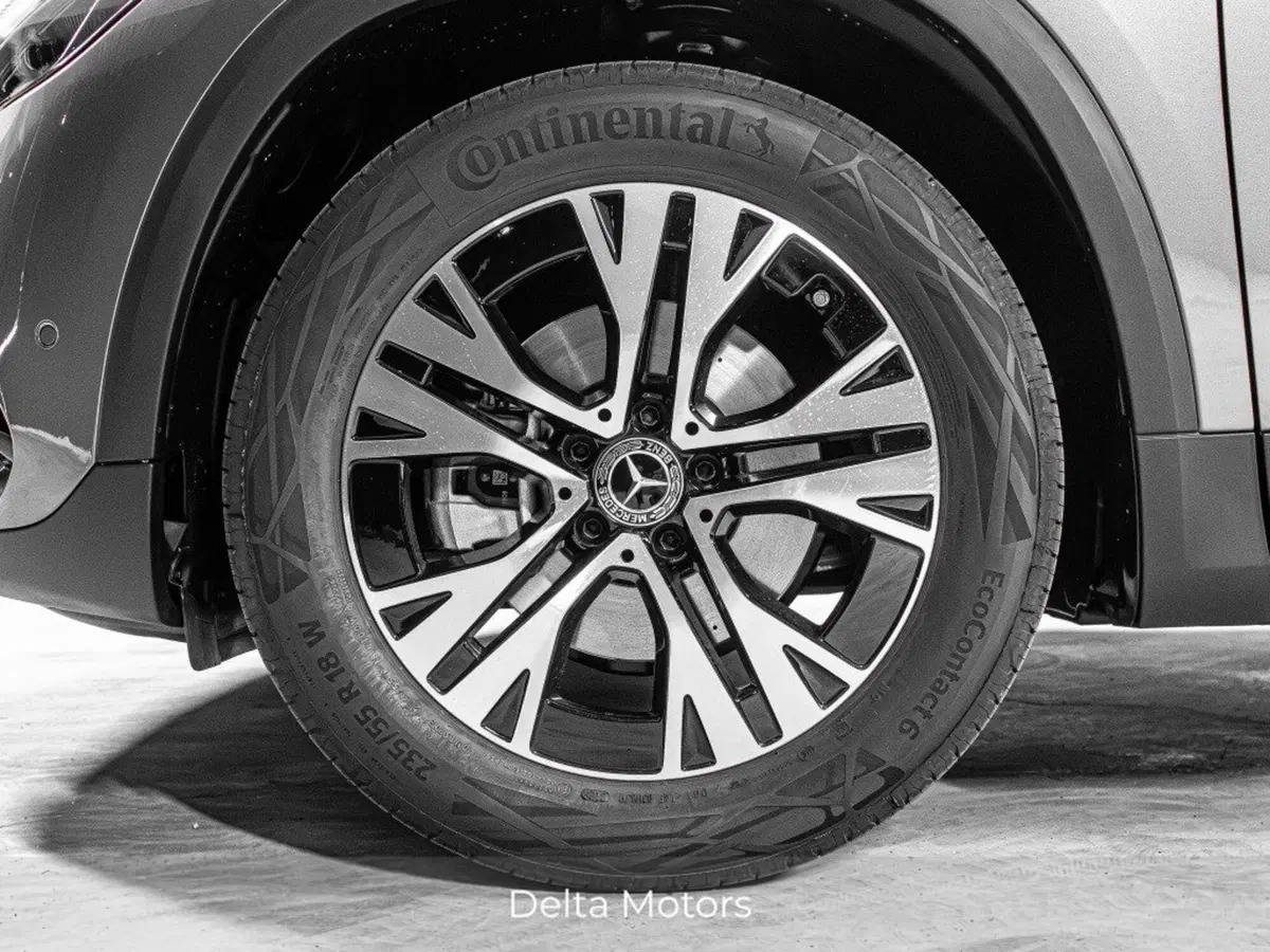 Mercedes-Benz GLA SUV nuova a Ancona (8)