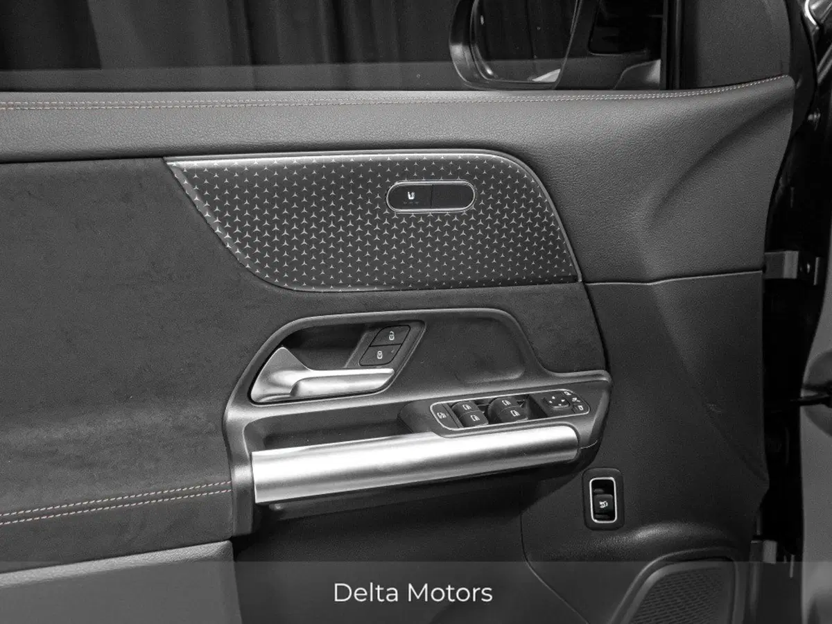 Mercedes-Benz GLA SUV nuova a Ancona (13)