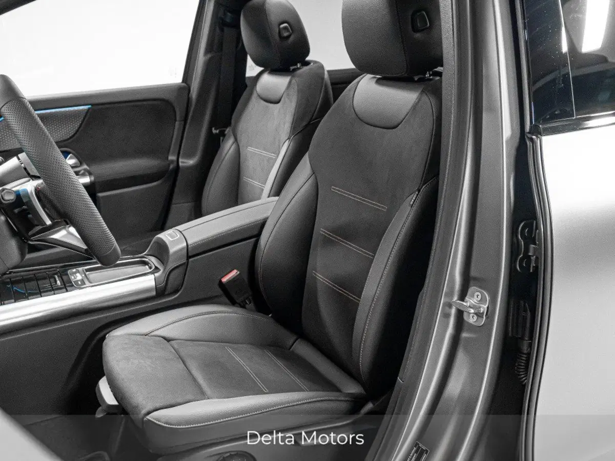 Mercedes-Benz GLA SUV nuova a Ancona (15)
