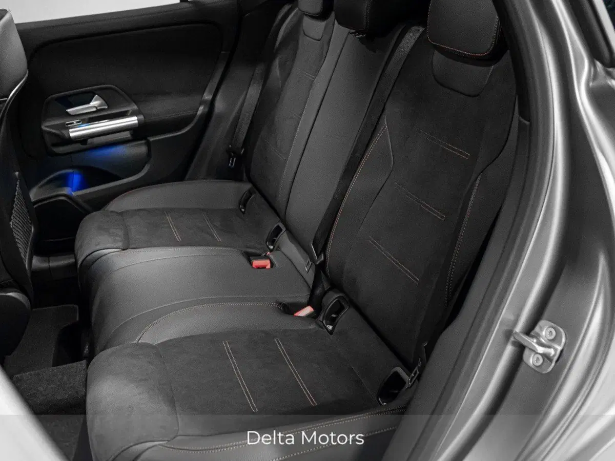 Mercedes-Benz GLA SUV nuova a Ancona (16)