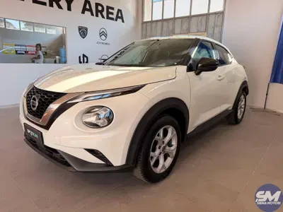 Nissan Juke 1.0 dig-t N-Design 114cv dct del 2022 usata a Siena