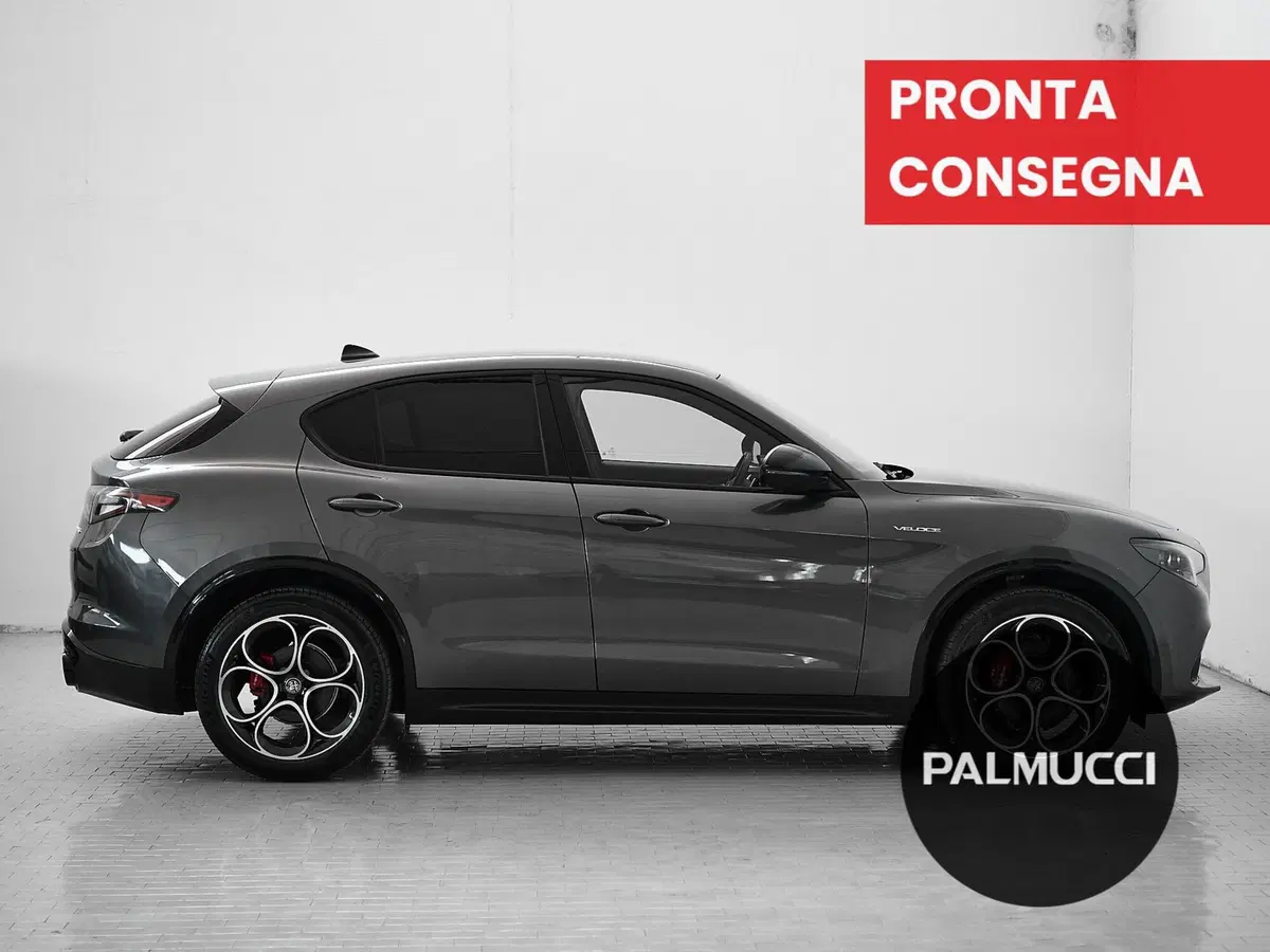 Alfa Romeo Stelvio usata a Prato (5)